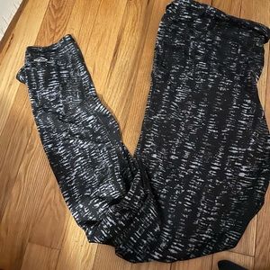 Workout pants